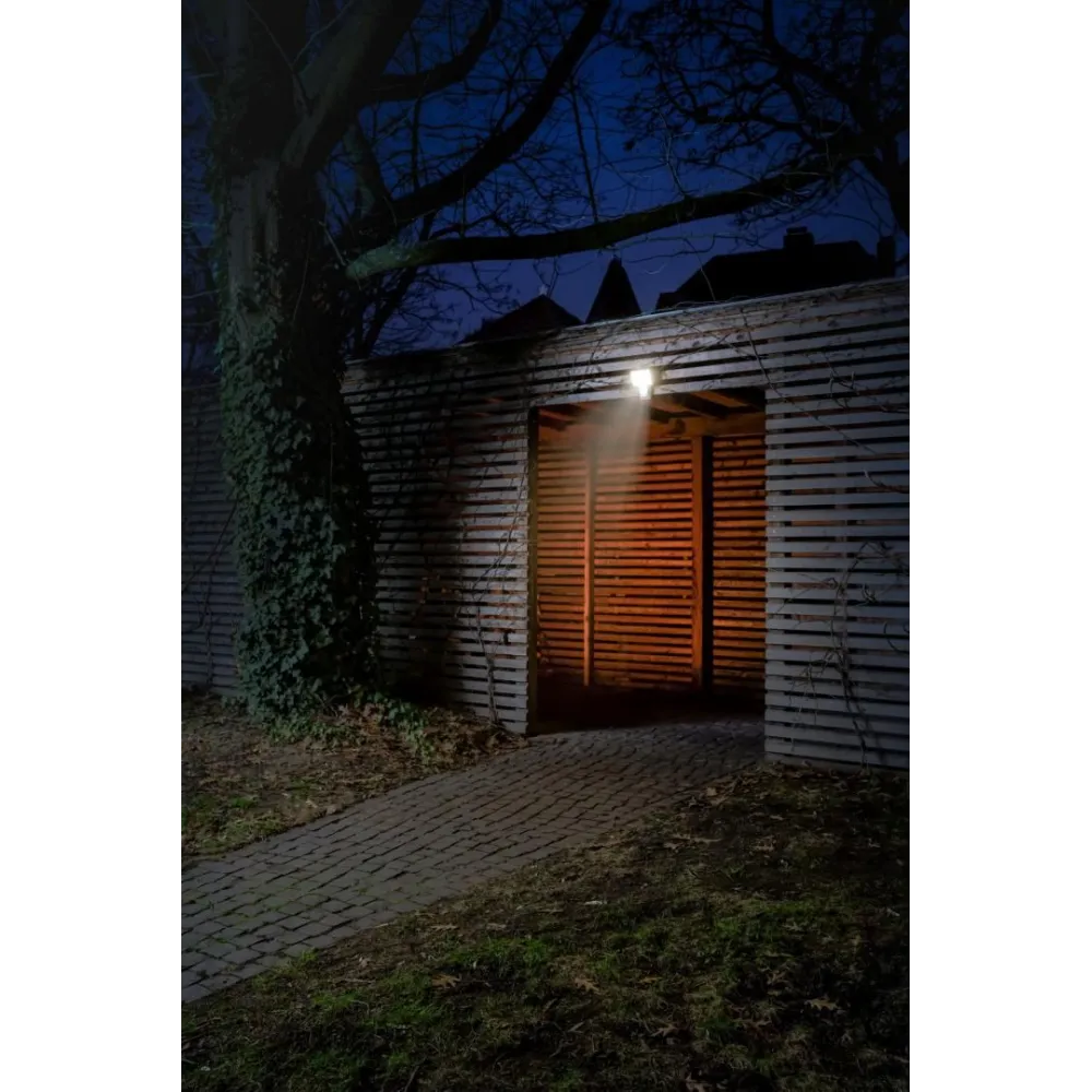 Proiector led cu senzor de miscare si lumina ledvance floodlight