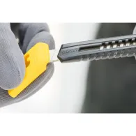 Stanley 0-10-150 cutter sm 130 mm plastic blister