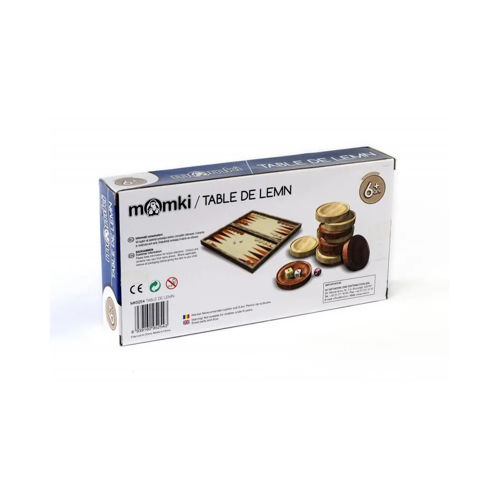 Table de lemnzarurile sunt aruncate. dar nu este doar un