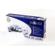 Table de lemnzarurile sunt aruncate. dar nu este doar un