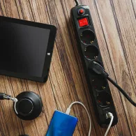 Prelungitor Spacer PP-5-18B-USB, 5x Schuko, 2x USB, 1.8m, Black