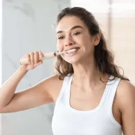 Periuta electrica sonica