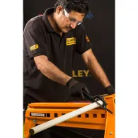 Stanley 0-20-807 mini-bomfaier pentru metal si pla