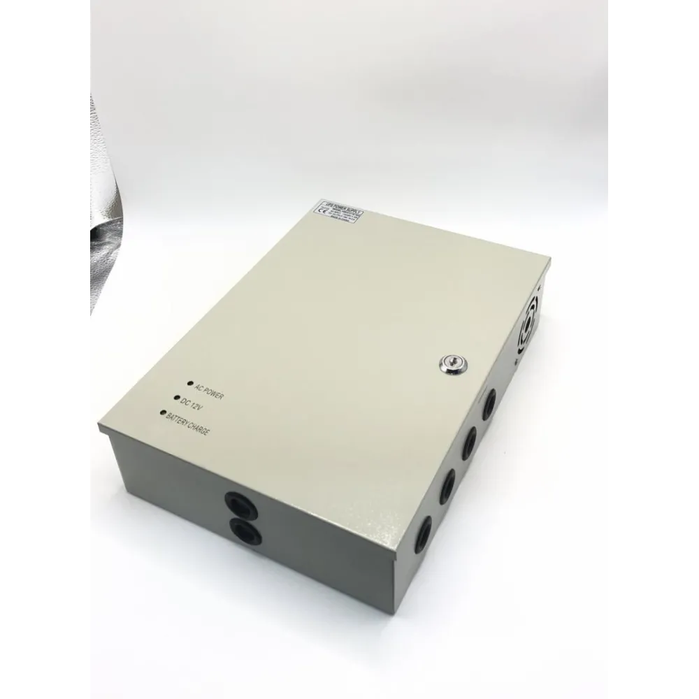 Sursa alimentare 15a carcasa metal 18 canale input voltage: 110v