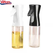 Set 2 sticle cu pulverizator ulei/otet 200 ml alb si