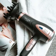 Uscator par ionizare 2200w ad 2248 negru adler