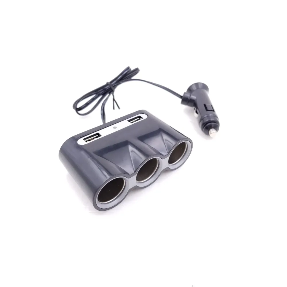 Multiplicator bricheta auto cu 3 iesiri si 2 iesiri USB 5V 3A Well