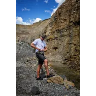 PANTALON LUCRU TIP-BLUGI SCURT INCHISI - L